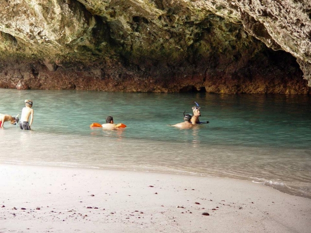  马里塔斯群岛浮潜之旅 